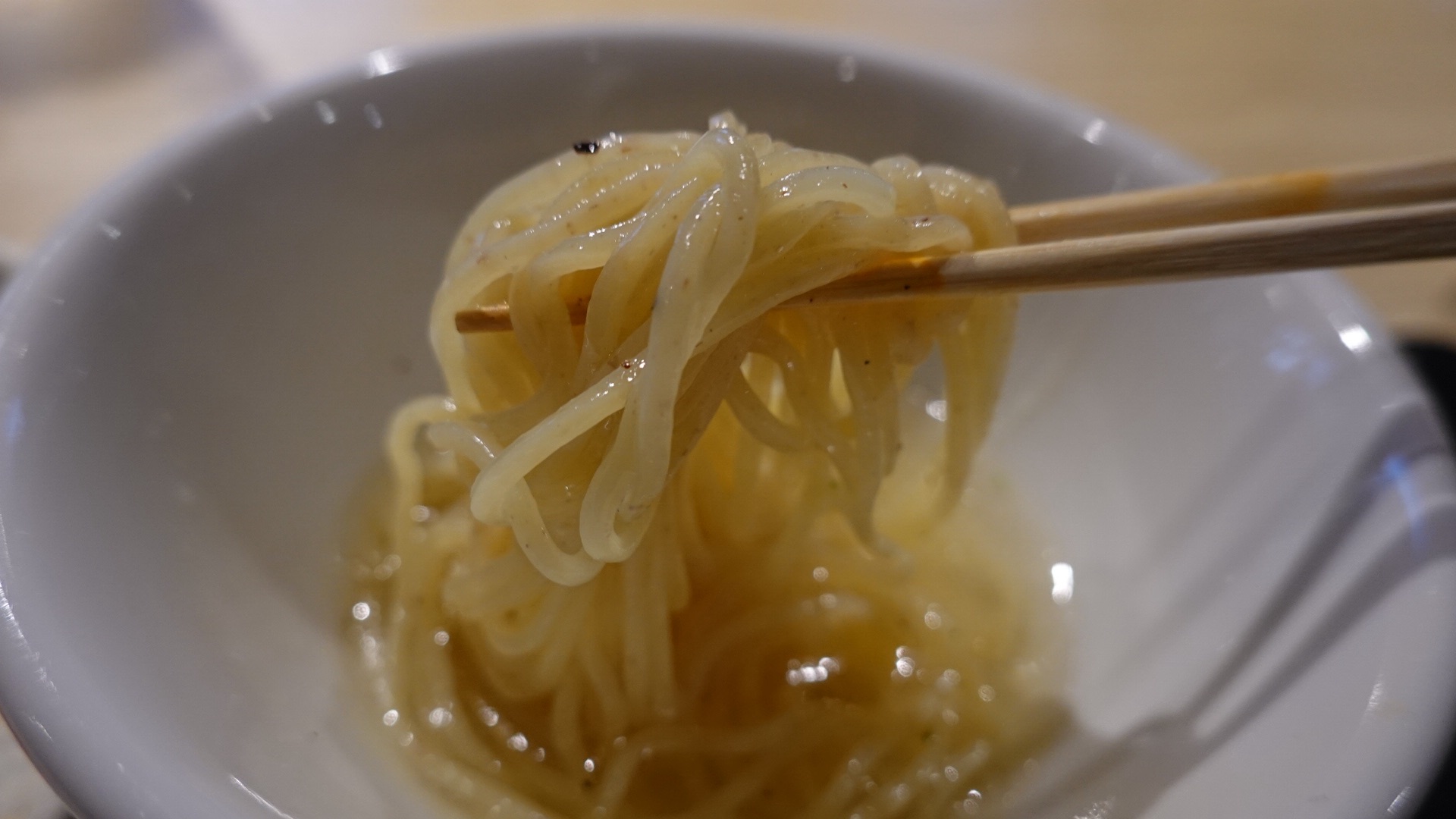 京橋 焼肉・ホルモン 踊ル 冷し塩ラーメン