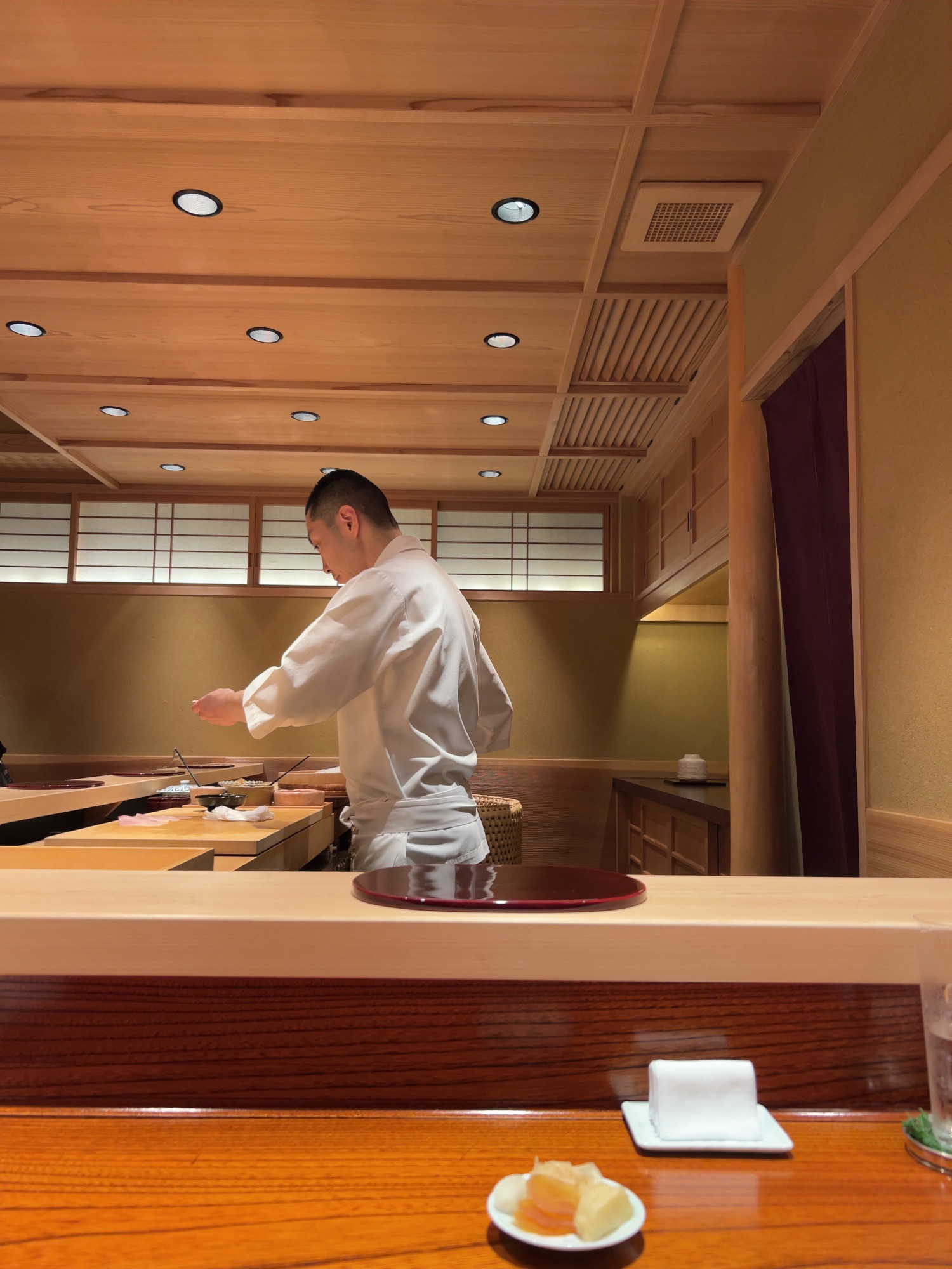 表参道 鮨 あお 岡崎親方