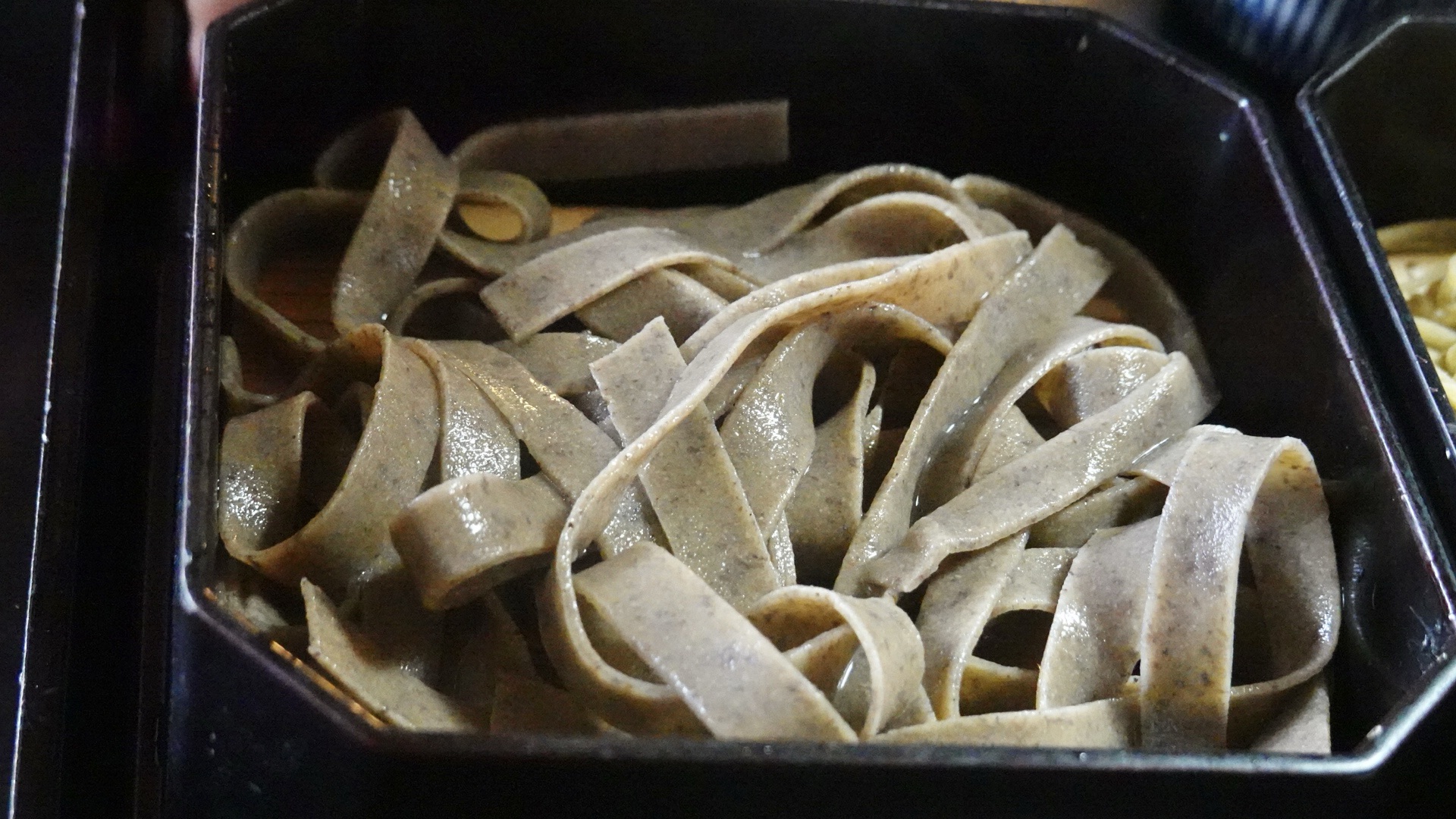 福島県 郡山市 蕎麦彩膳 隆仙坊 古民家で味わう絶品蕎麦 二色蕎麦 品川イッコー