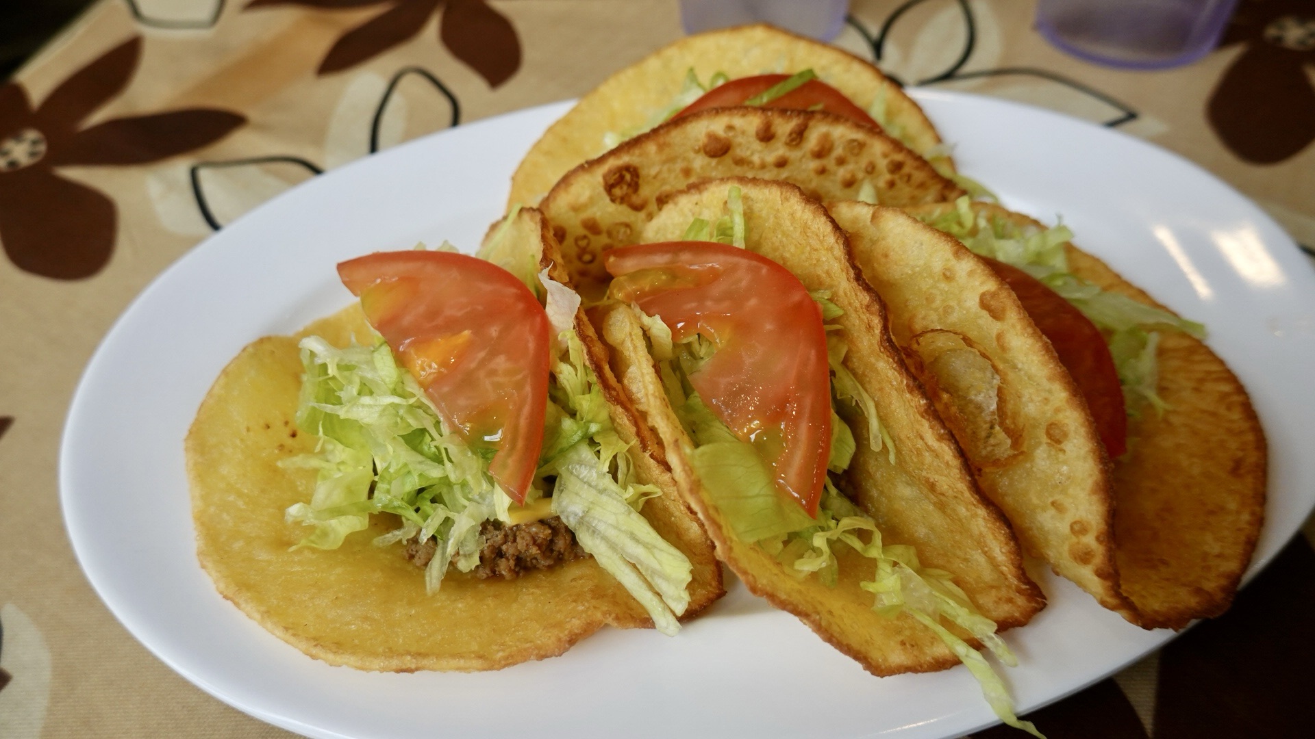 沖縄県 浦添市 トルティーヤ 2014年創業。地元で愛される「揚げたてタコス」の名店 タコス 品川イッコー