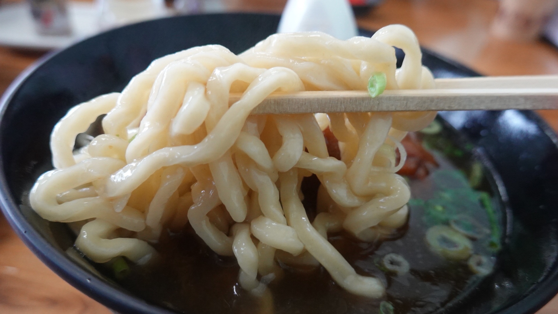 糸満市 南部そば てびちそば