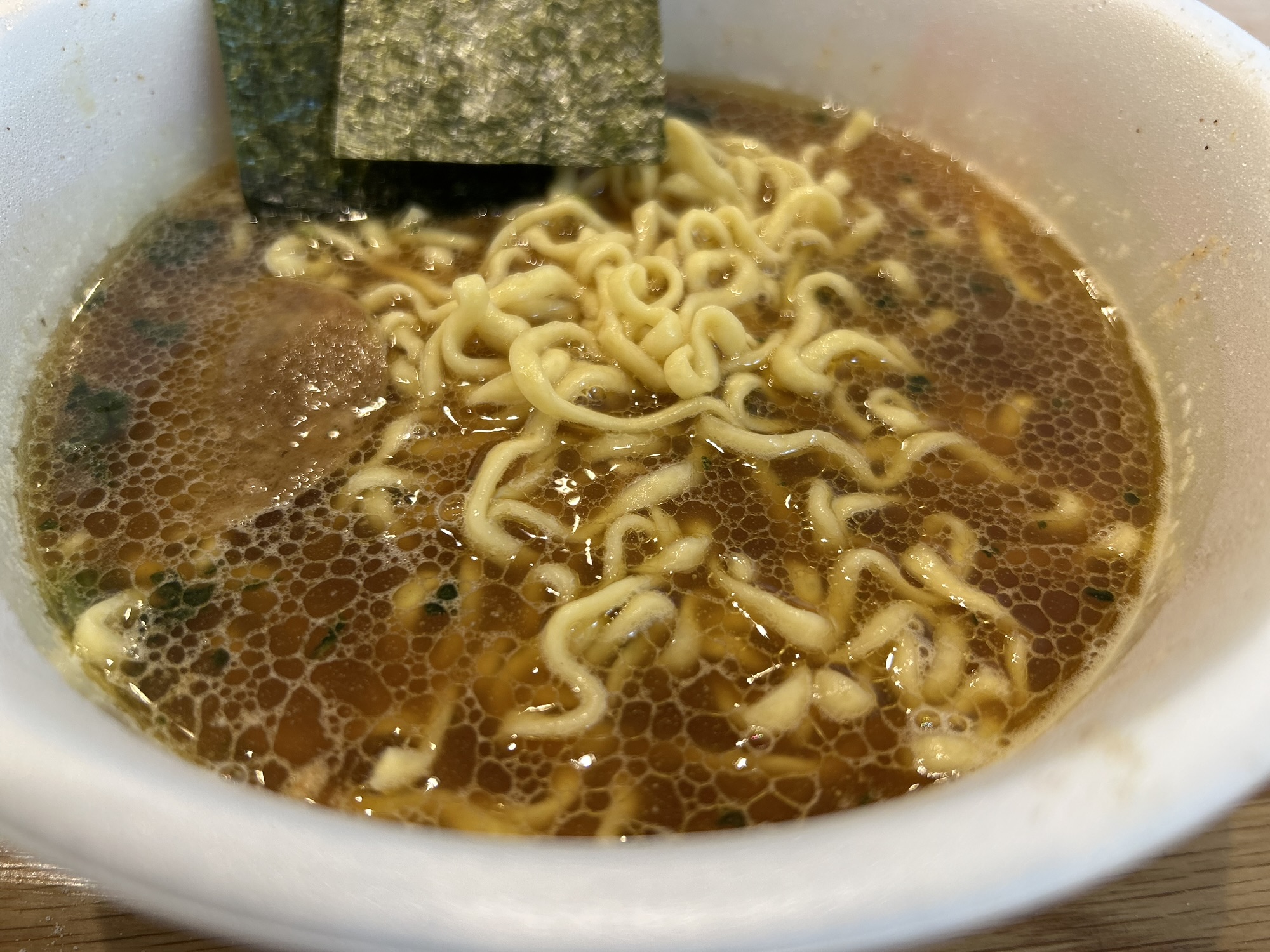 横浜家系ラーメン カップ麺 杉田家