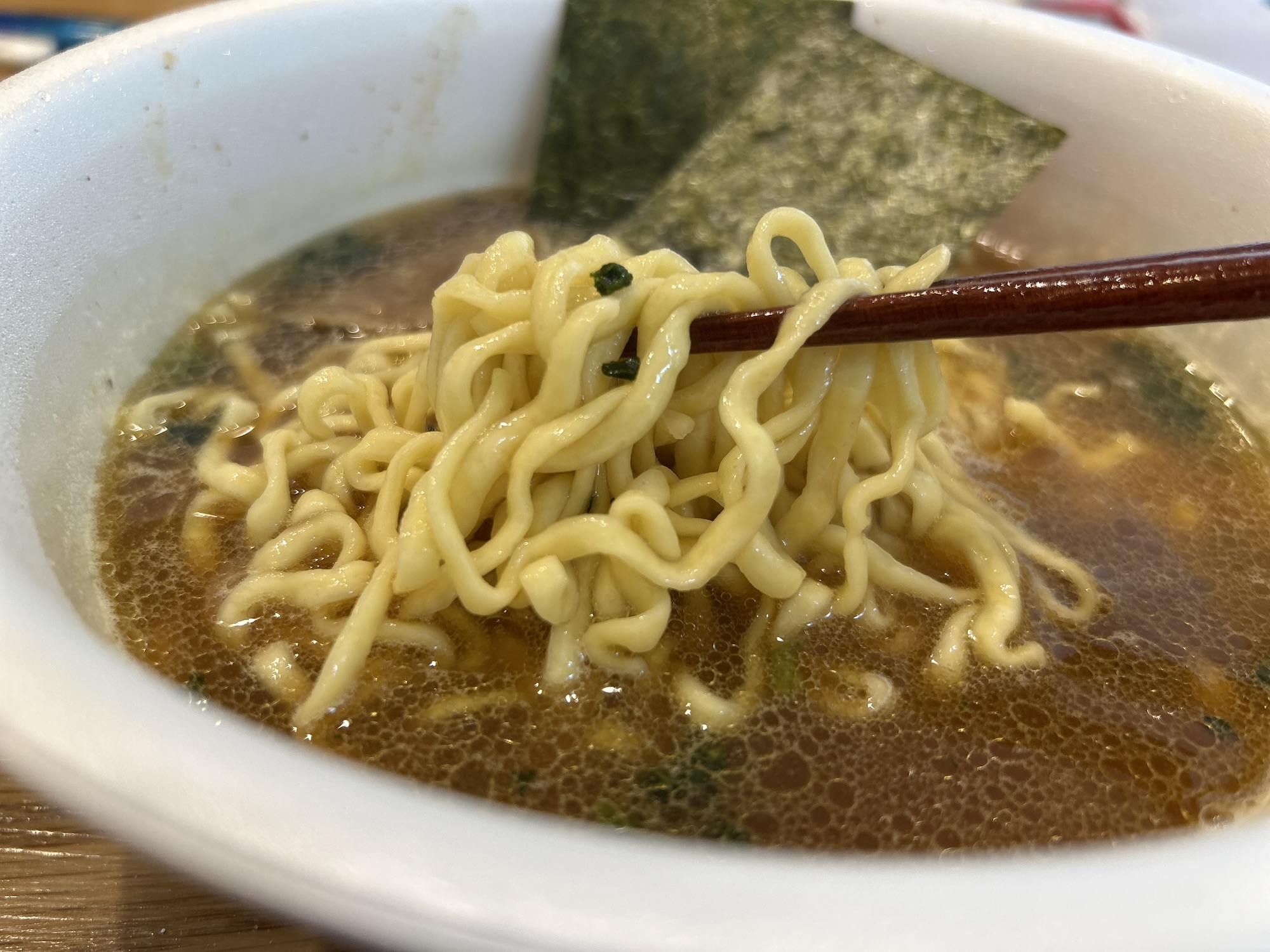 横浜家系ラーメン カップ麺 杉田家