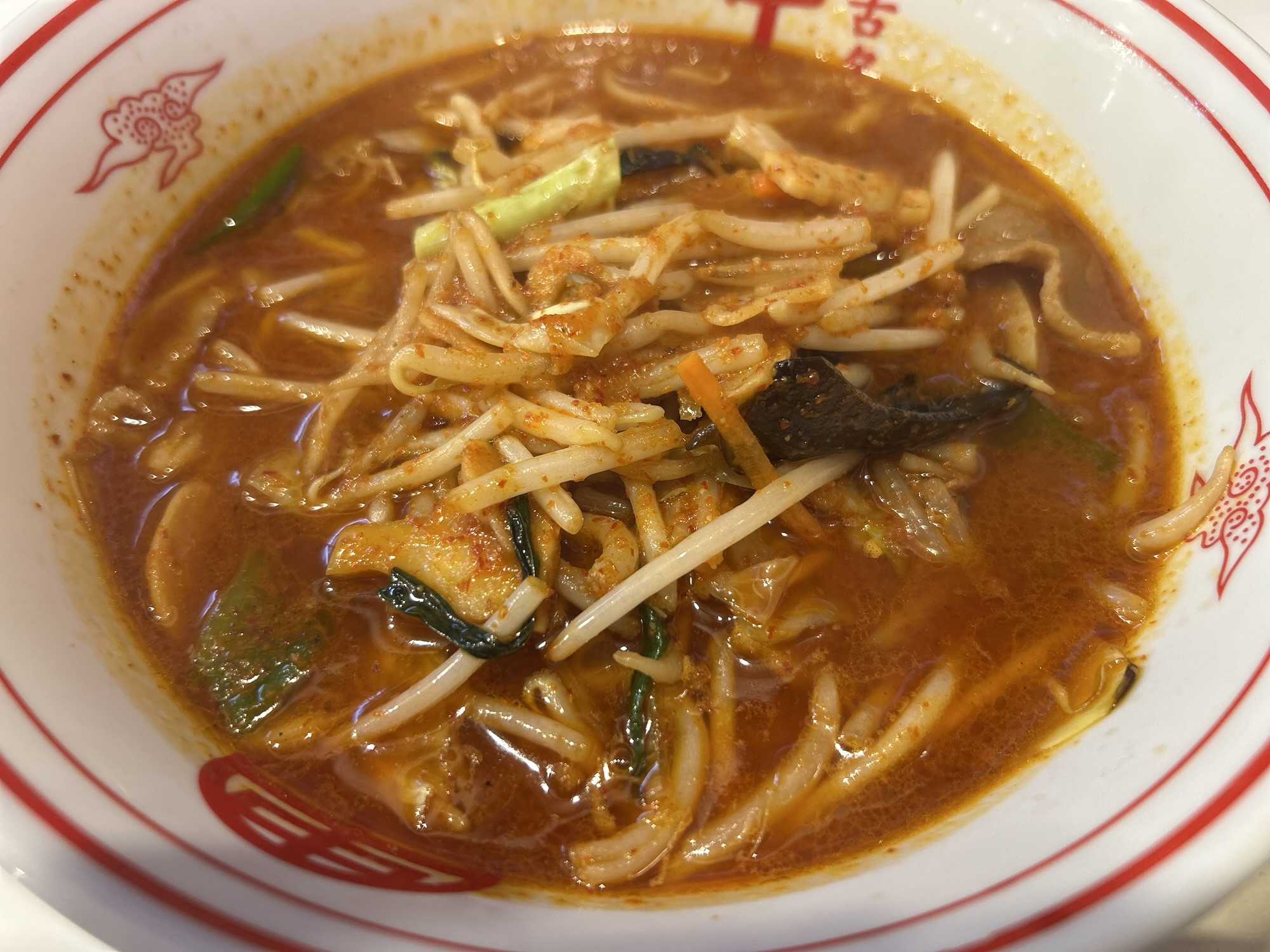 蒙古タンメン中本 色んな店舗でひたすら「冷し味噌やさい」を食べ続ける激辛記録 大宮店 冷し味噌やさい スープ