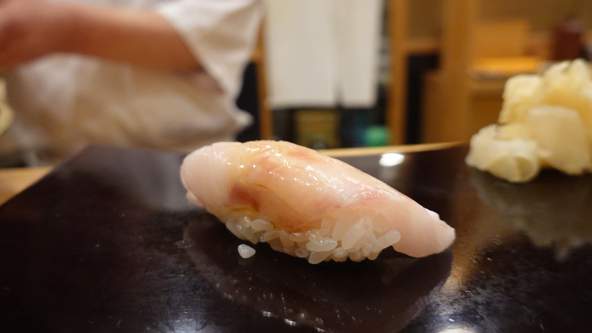 神奈川県 横浜市 関内 なか條 日本最高峰は、なか條に集まる。ピンネタが集まる日本屈指の鮨屋の超名店 寿司 アカムツ 品川イッコー