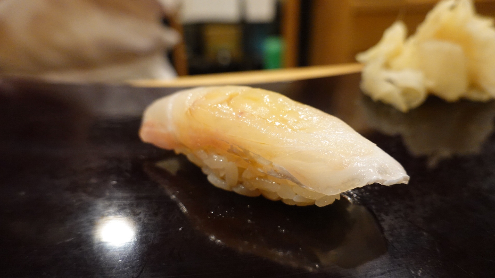 神奈川県 横浜市 関内 なか條 日本最高峰は、なか條に集まる。ピンネタが集まる日本屈指の鮨屋の超名店 寿司 白甘鯛 品川イッコー