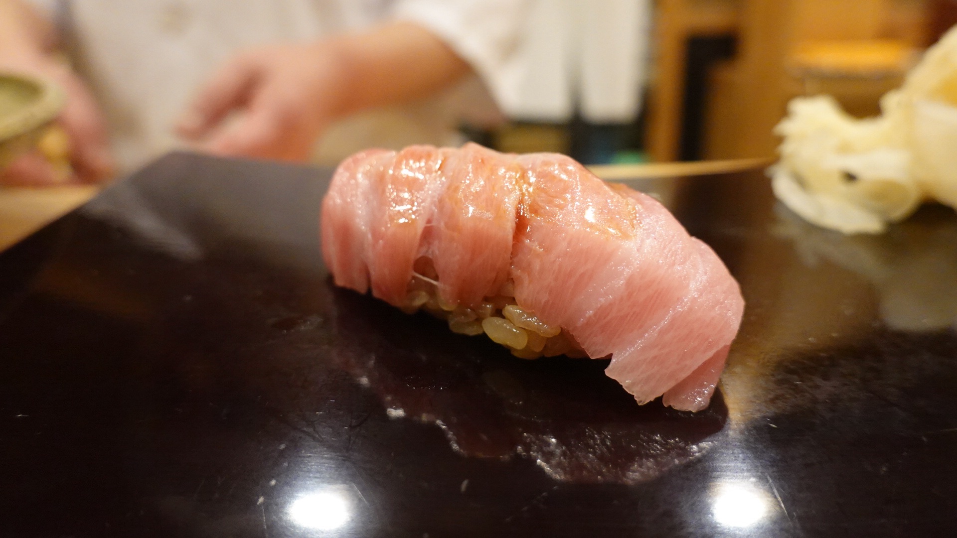 神奈川県 横浜市 関内 なか條 日本最高峰は、なか條に集まる。ピンネタが集まる日本屈指の鮨屋の超名店 寿司 大トロ 品川イッコー