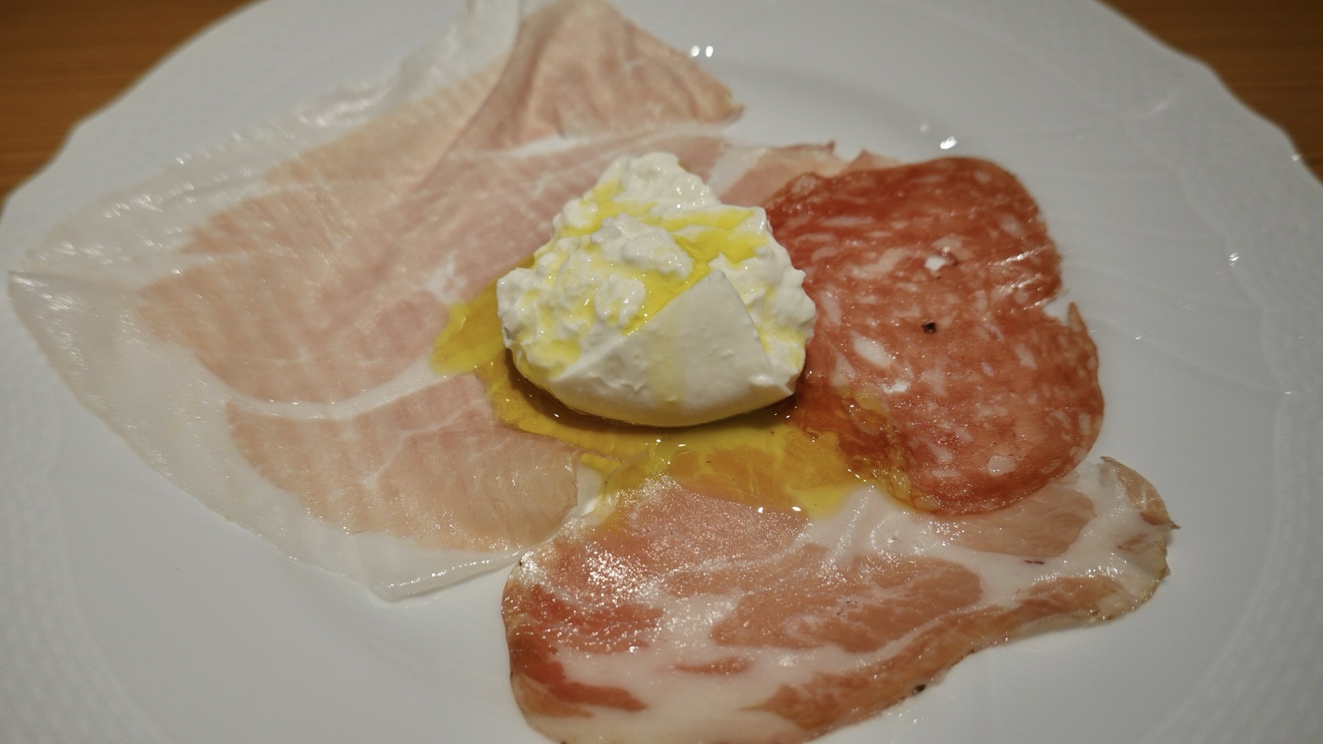 木場 commedia 生ハム盛合せ