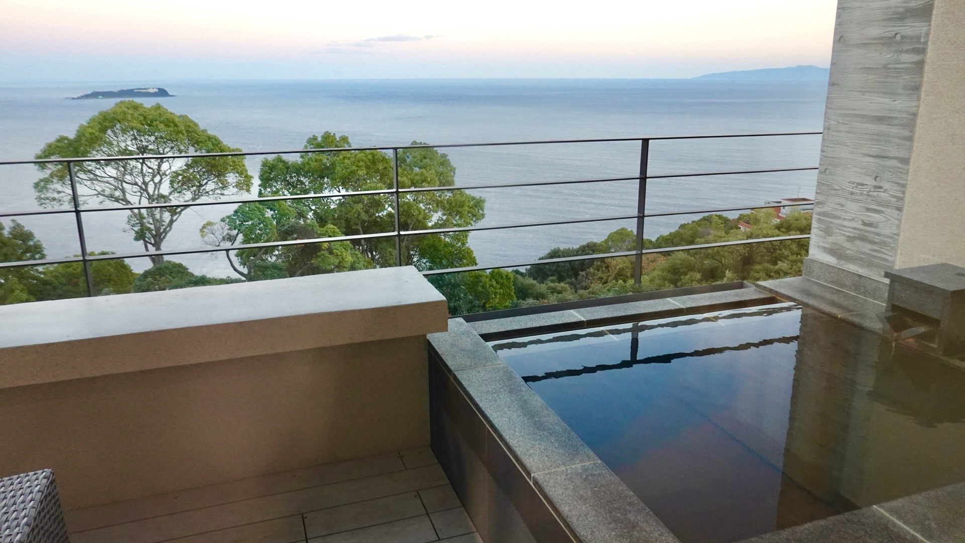 熱海 無為自然 露天風呂