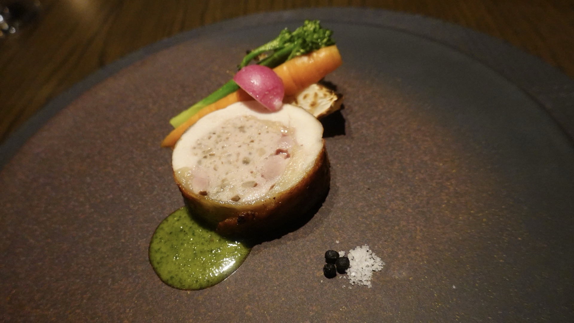 熱海 LAT.34°N by 蒼 天城軍鶏のガランティーヌ