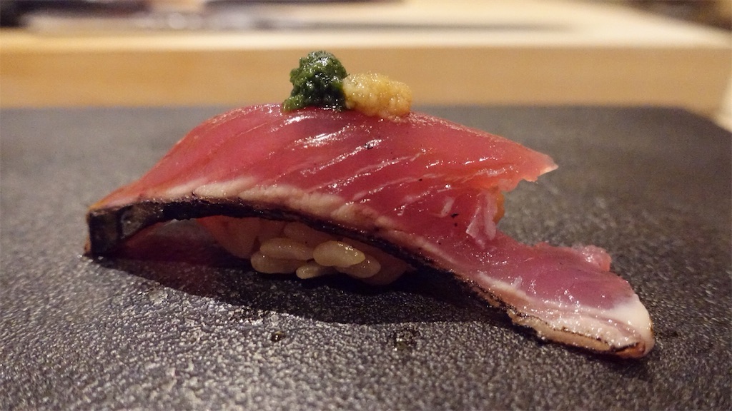 東京都 中央区 銀座 はっこく 鮨 とかみを有名店にした佐藤氏の独立店 鰹 品川イッコー