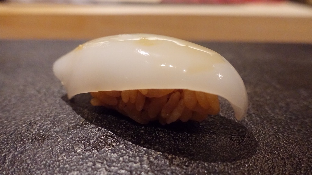 東京都 中央区 銀座 はっこく 鮨 とかみを有名店にした佐藤氏の独立店 墨烏賊 品川イッコー