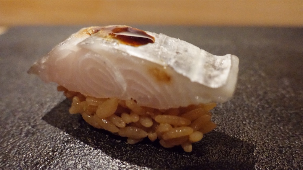 東京都 中央区 銀座 はっこく 鮨 とかみを有名店にした佐藤氏の独立店 太刀魚 品川イッコー