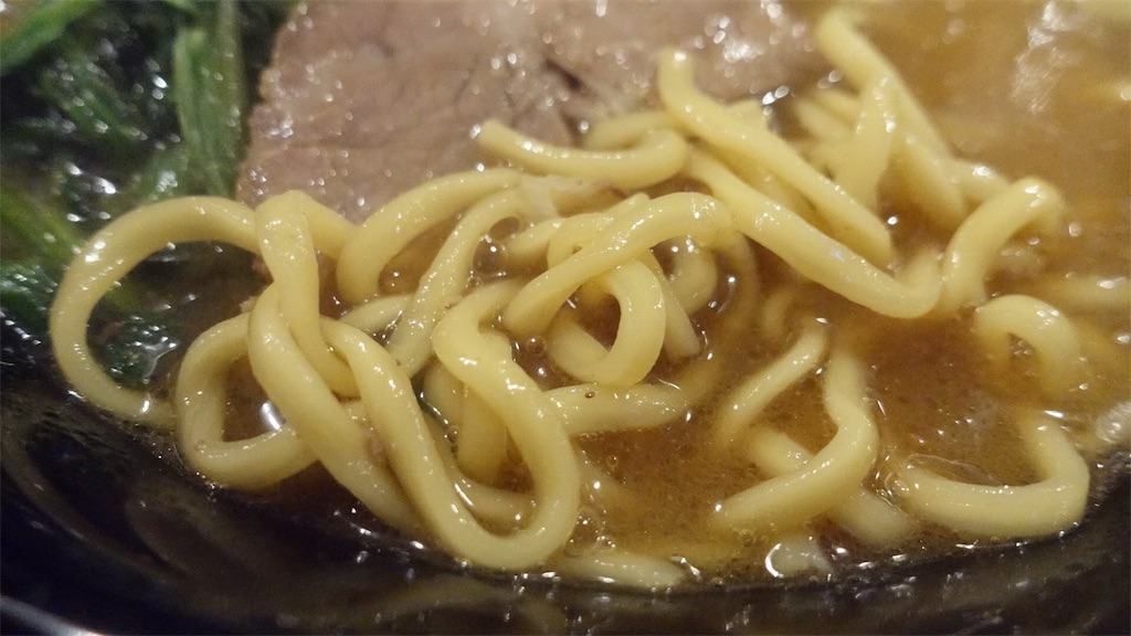 神奈川県 相模大野 家系ラーメン クックら ラーメン 麺 品川イッコー