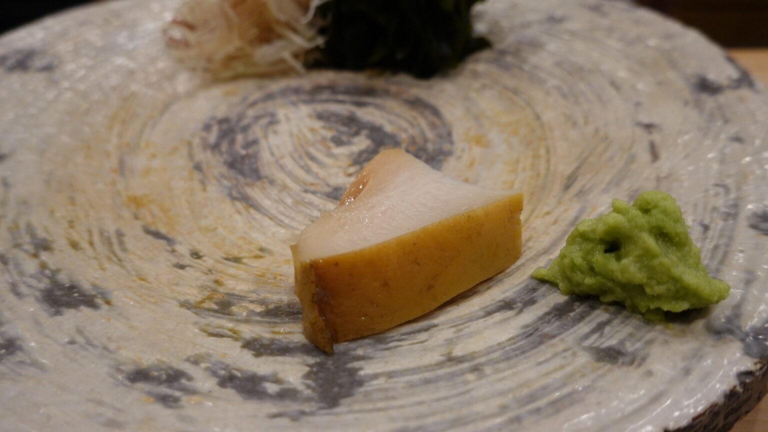 神奈川県 横浜市 関内 なか條 日本最高峰は、なか條に集まる。ピンネタが集まる日本屈指の鮨屋の超名店 寿司 アワビ 品川イッコー