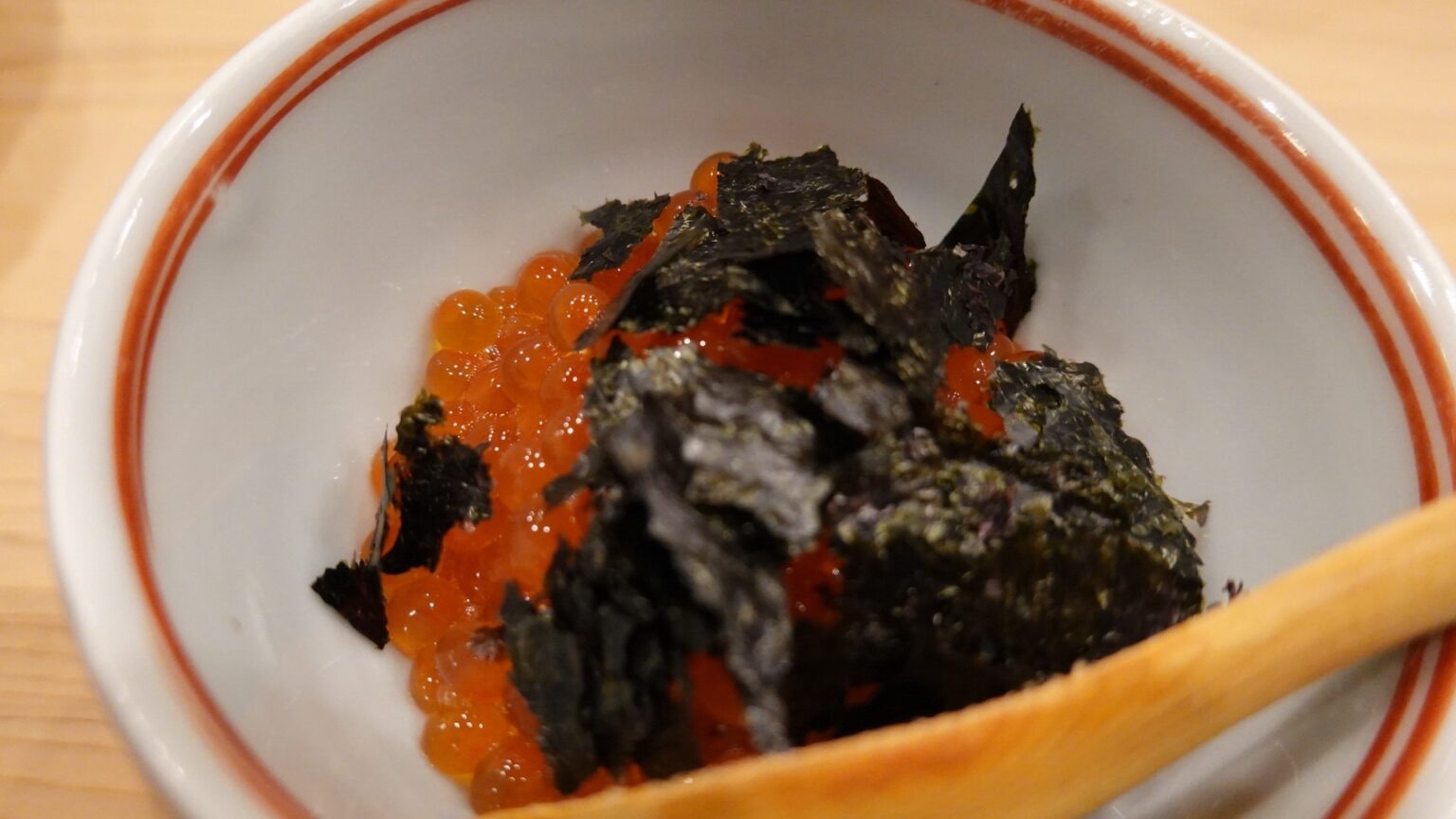 神奈川県 横浜市 関内 なか條 日本最高峰は、なか條に集まる。ピンネタが集まる日本屈指の鮨屋の超名店 寿司 イクラご飯 品川イッコー