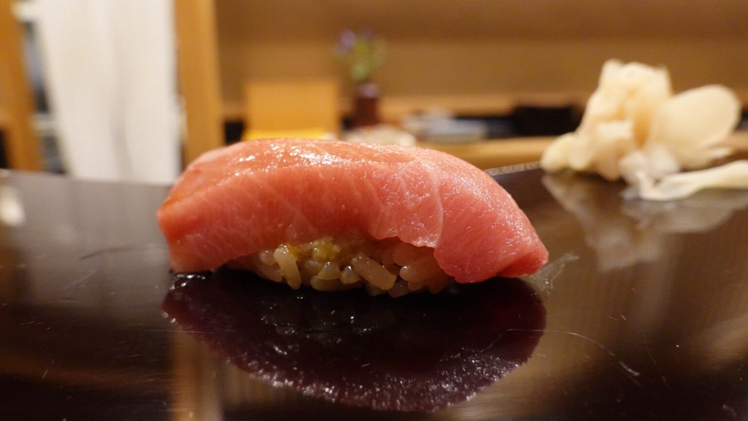 神奈川県 横浜市 関内 なか條 日本最高峰は、なか條に集まる。ピンネタが集まる日本屈指の鮨屋の超名店 寿司 中トロ 品川イッコー