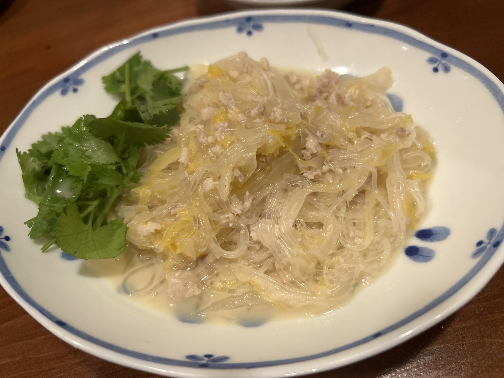 静岡県  新静岡  華音 (はなおと)  お燗×中華という唯一無二の創作中華  発酵白菜と春雨の煮込み　品川イッコー