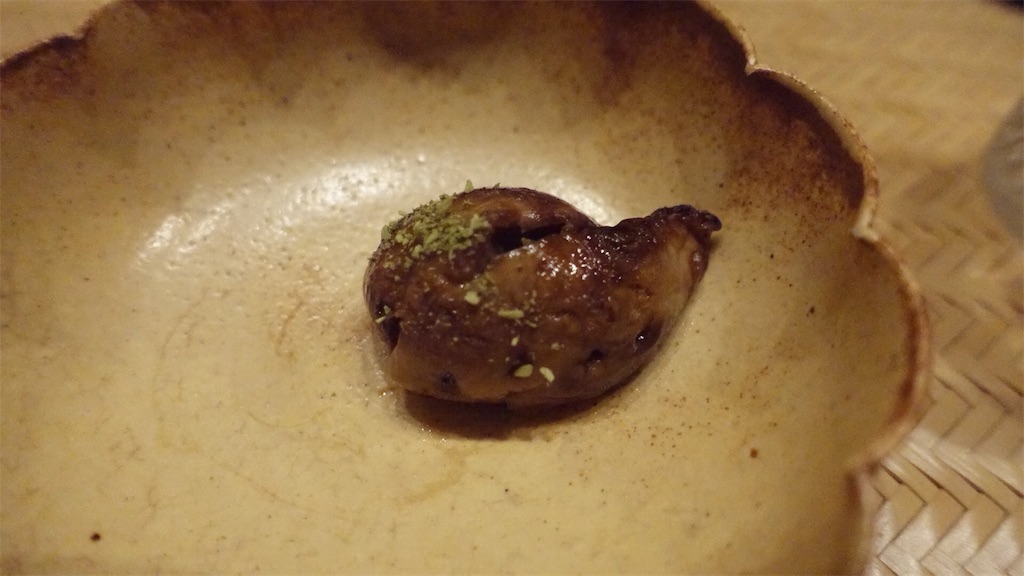 東京都 神楽坂 懐石 小室 若宮町で静かに輝く、本格茶懐石の一軒で極上の鱧料理 鱧の肝 品川イッコー