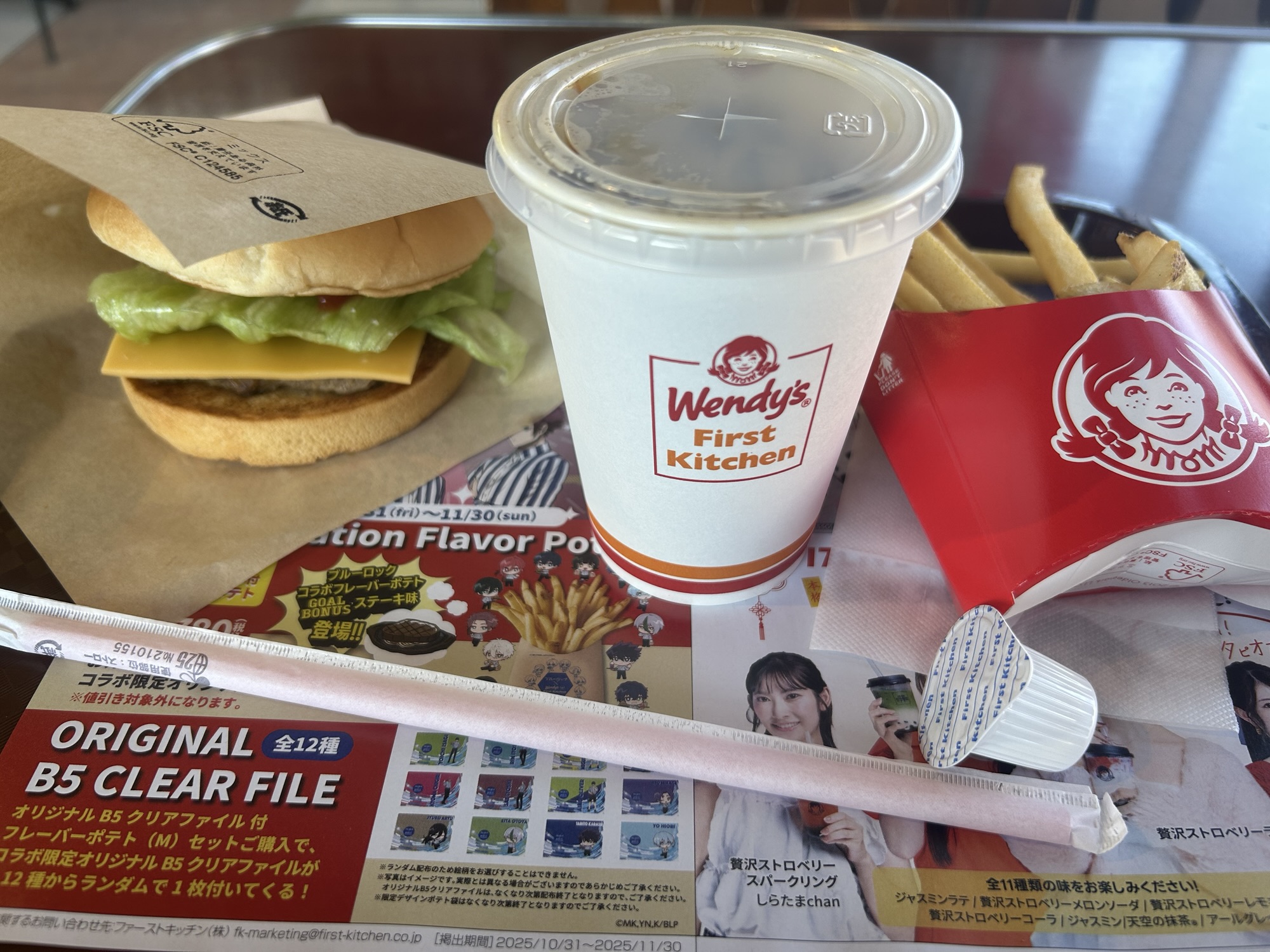 ウェンディーズ・ファーストキッチン 全メニュー制覇! Jr.チーズバーガーデラックスセット 品川イッコー