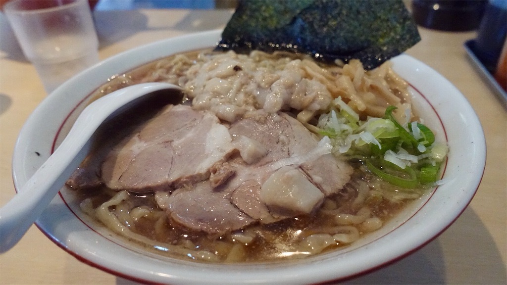 神奈川県 川崎市 手打ち中華そば 酒田 山形のケンチャンラーメンインスパイア店 ラーメン 品川イッコー