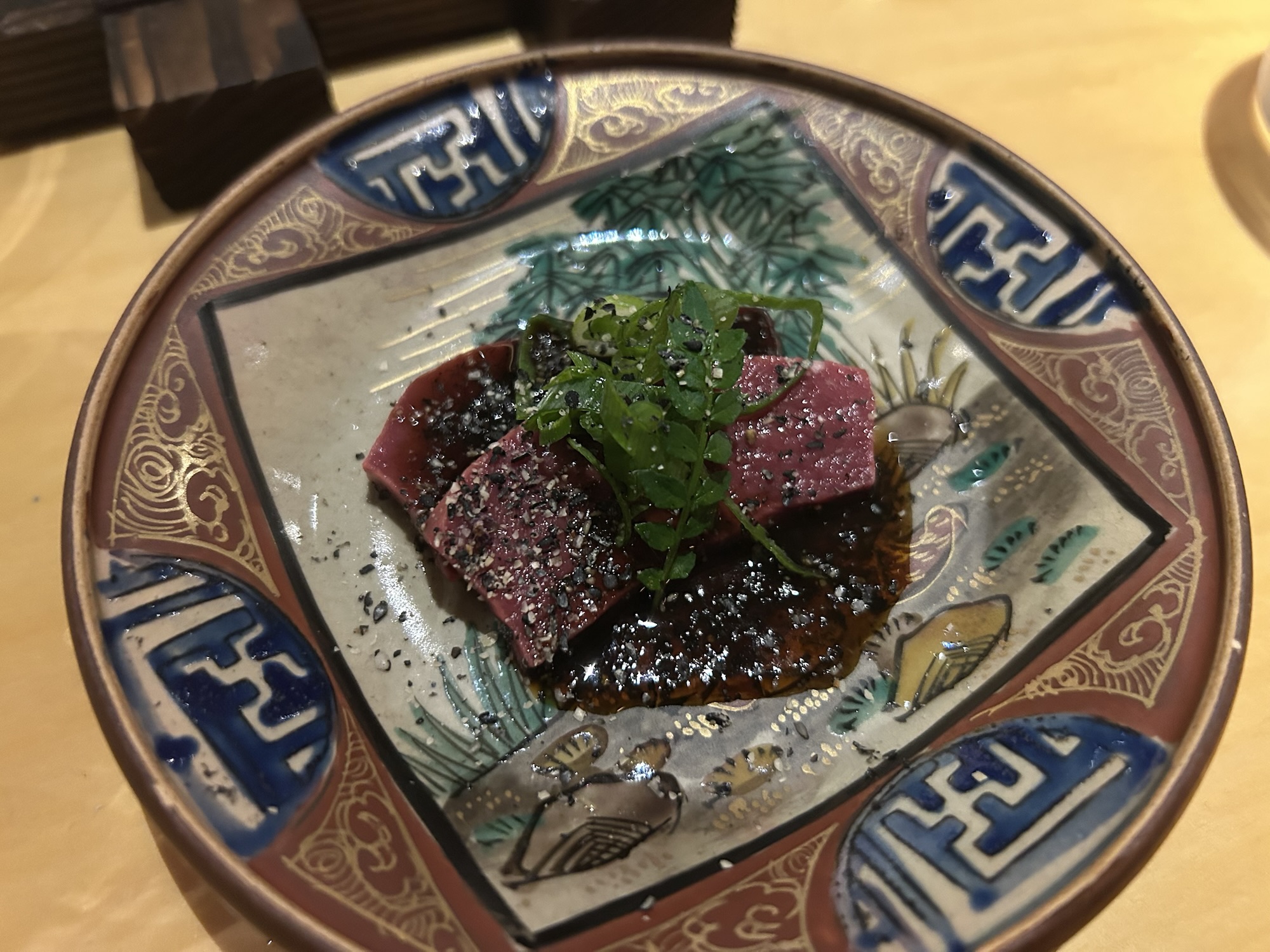 六本木 大皿焼肉 老中 ハツ刺し 九条葱と黒七味だれ