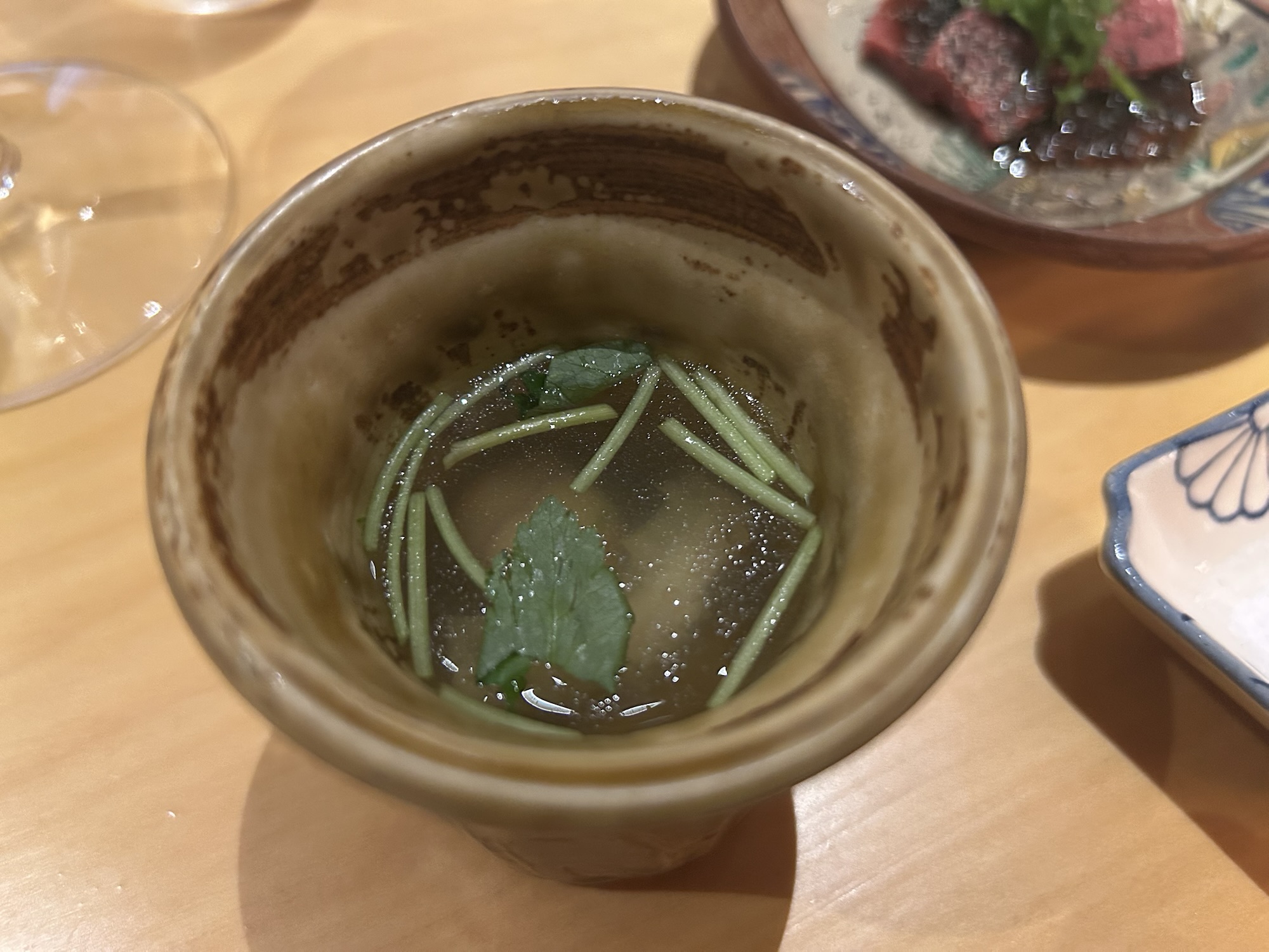 六本木 大皿焼肉 老中 和牛の肝吸い