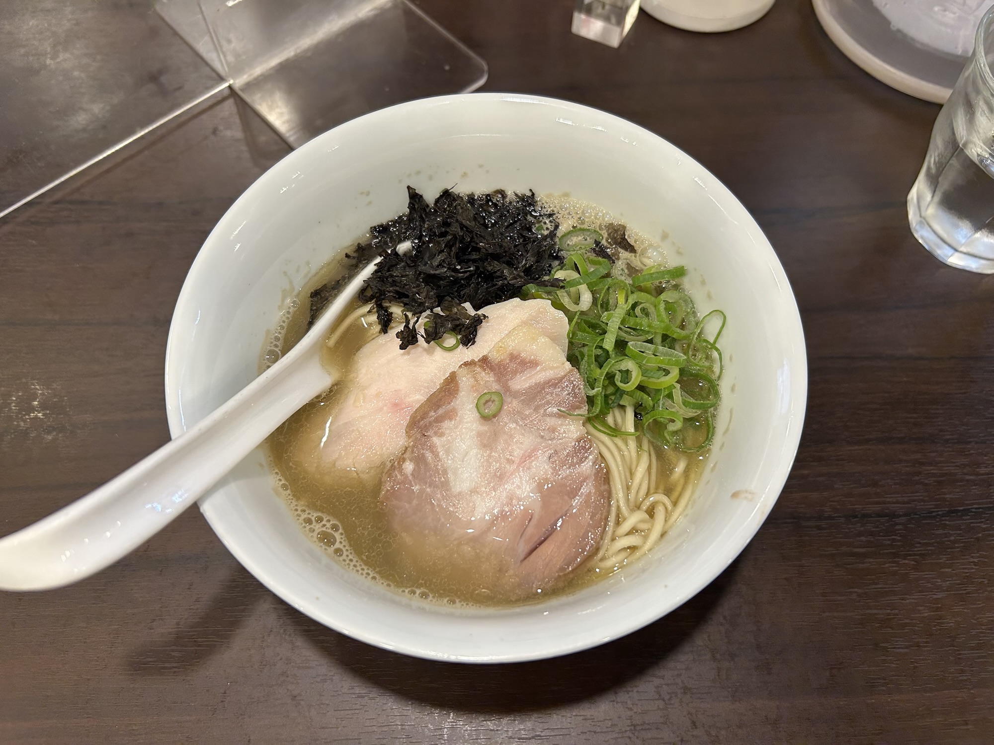 新丸子 麺や でこ 追い煮干しそば