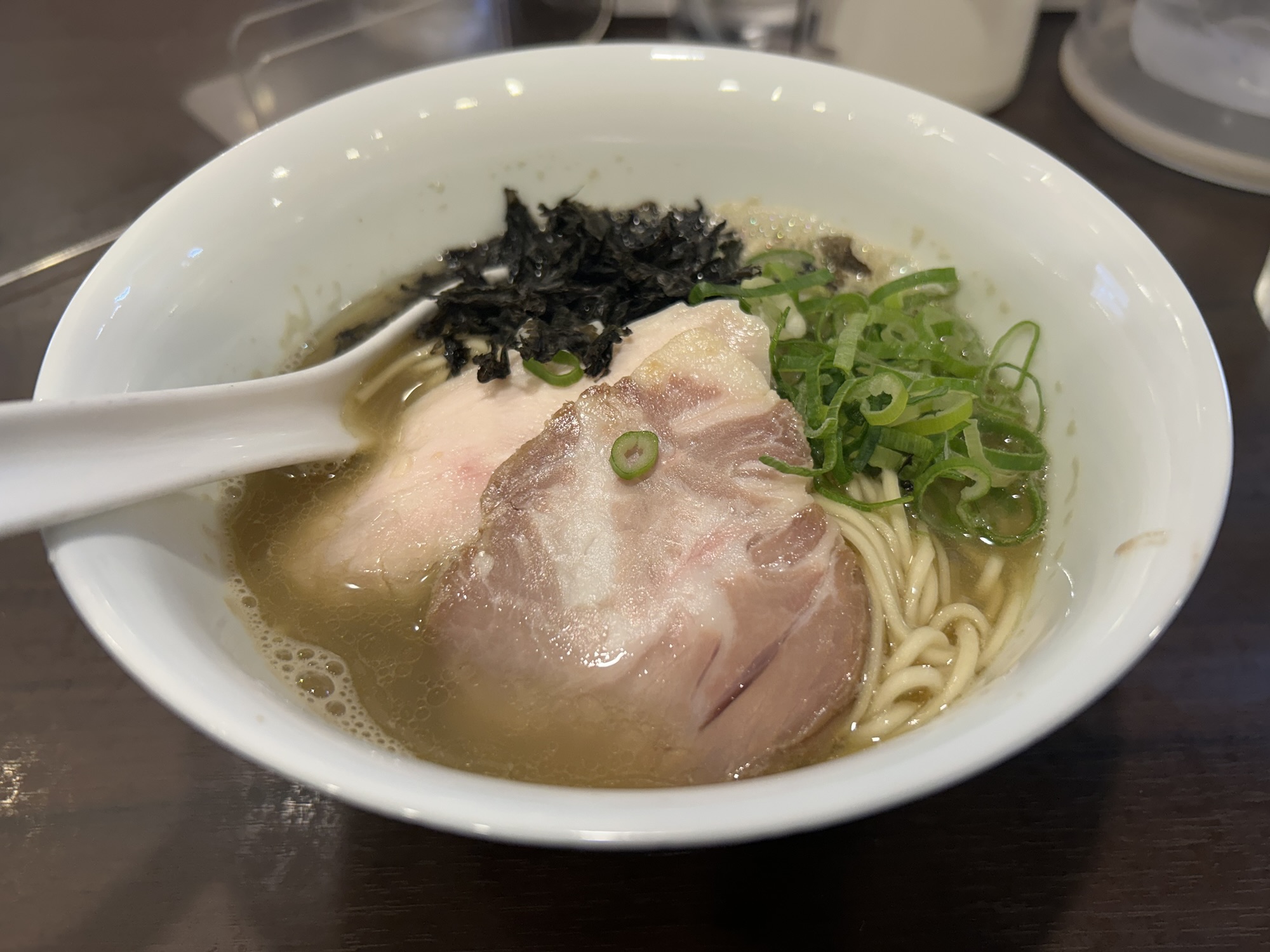 新丸子 麺や でこ 追い煮干しそば