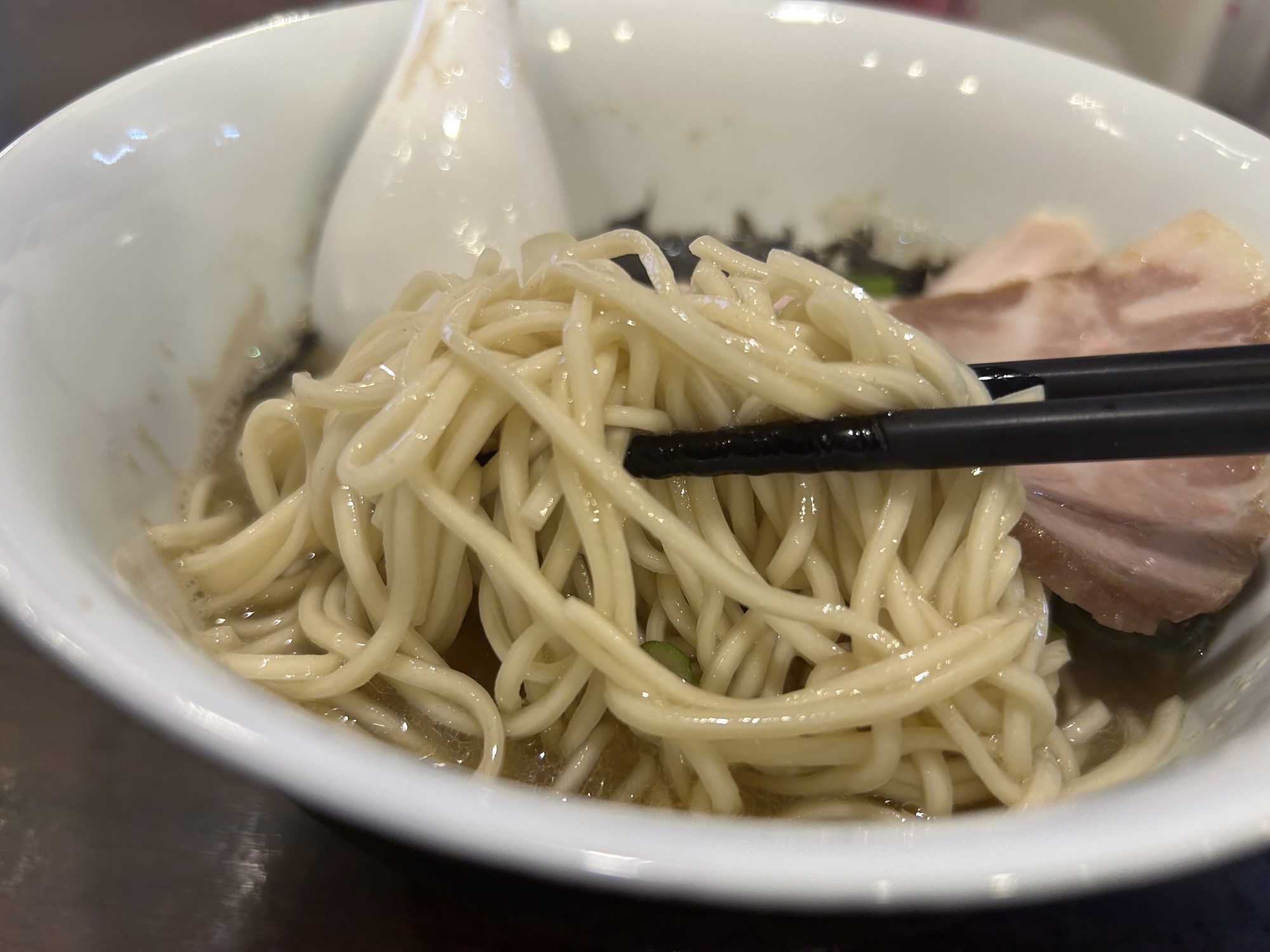 新丸子 麺や でこ 追い煮干しそば