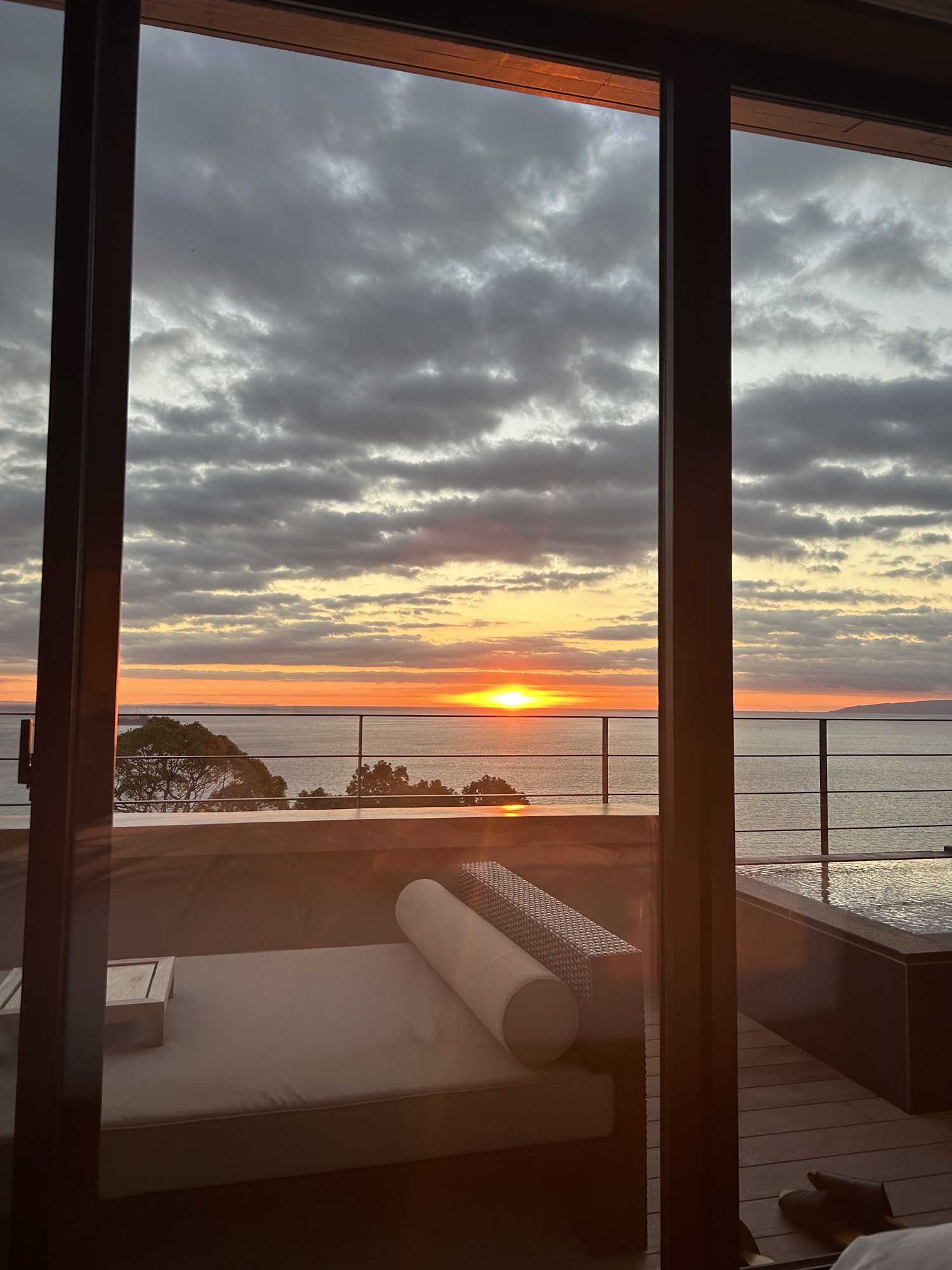 熱海 無為自然 朝焼け