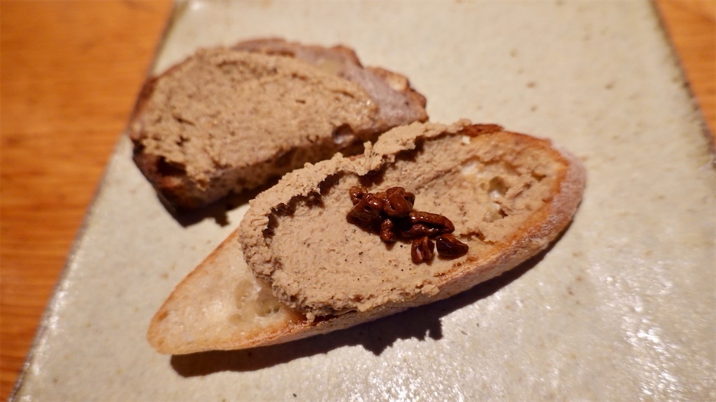 三田 焼鳥 嘉とう レバーパテ