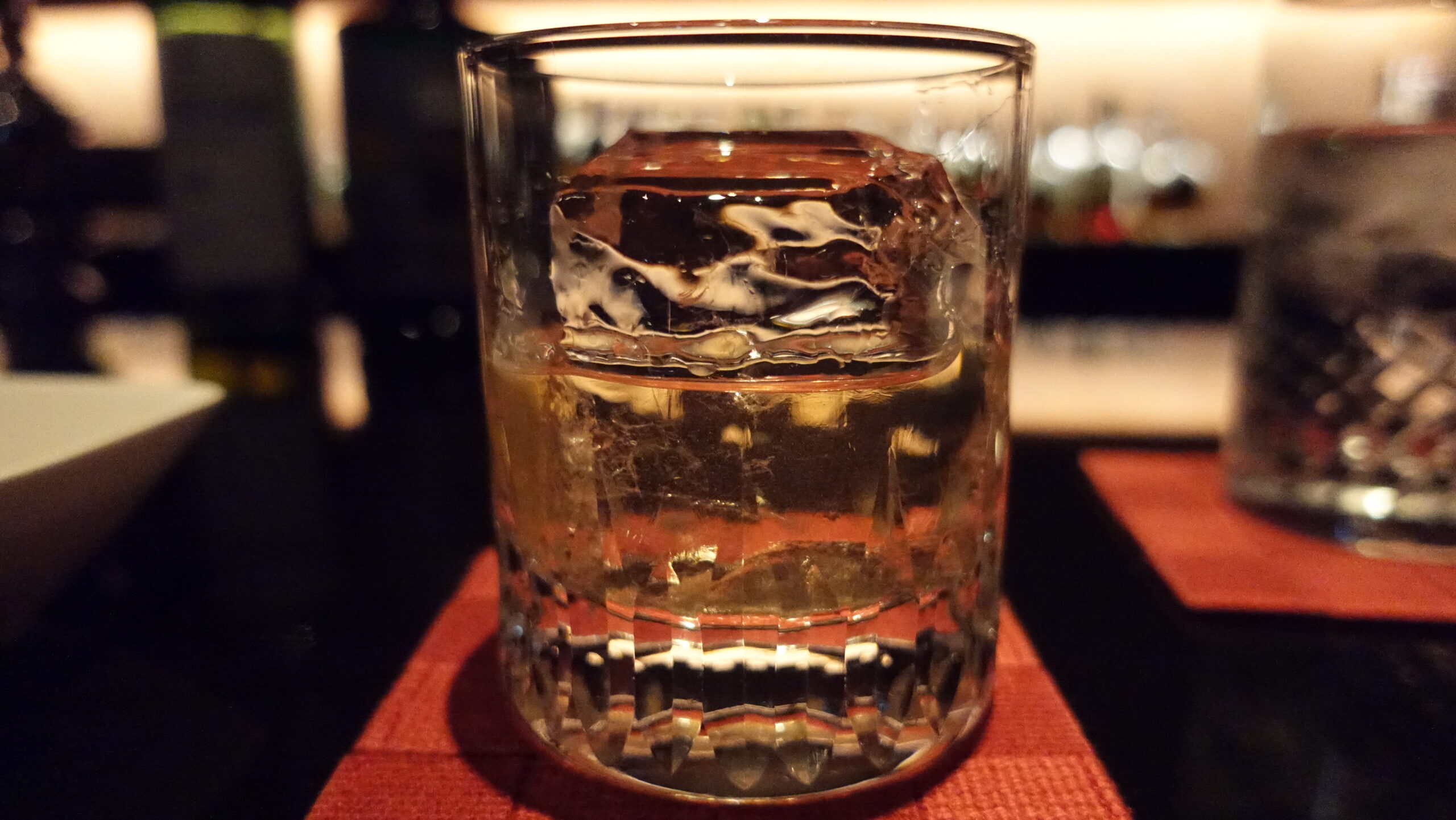 都庁前 オードヴィー ウイスキー