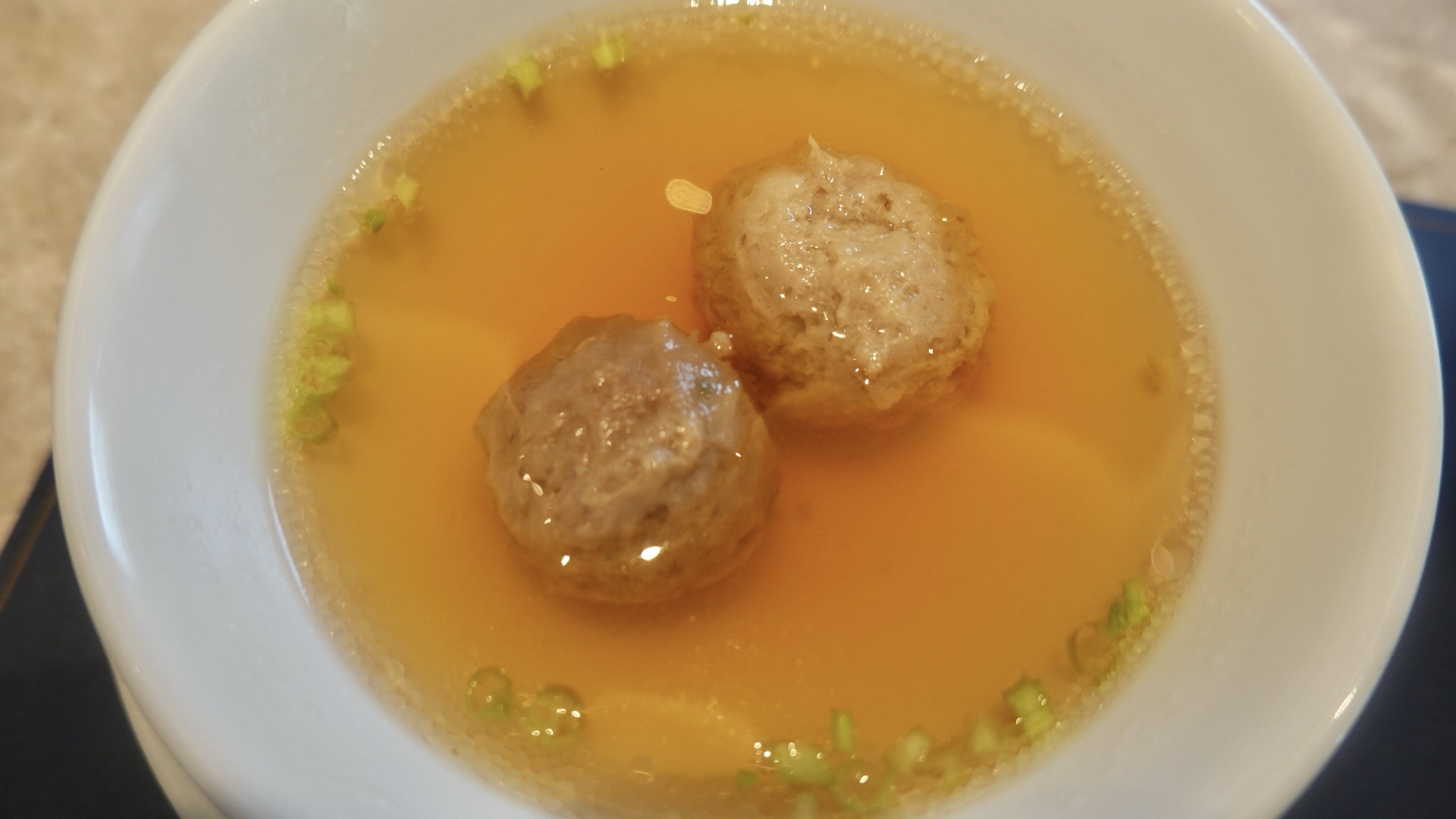 三越前 蟹王府 スープ