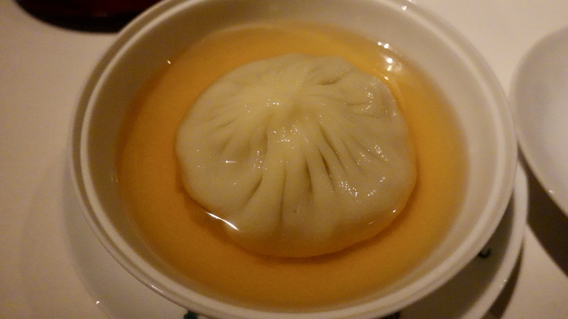 広尾 飄香 広尾本店 スープ饅頭