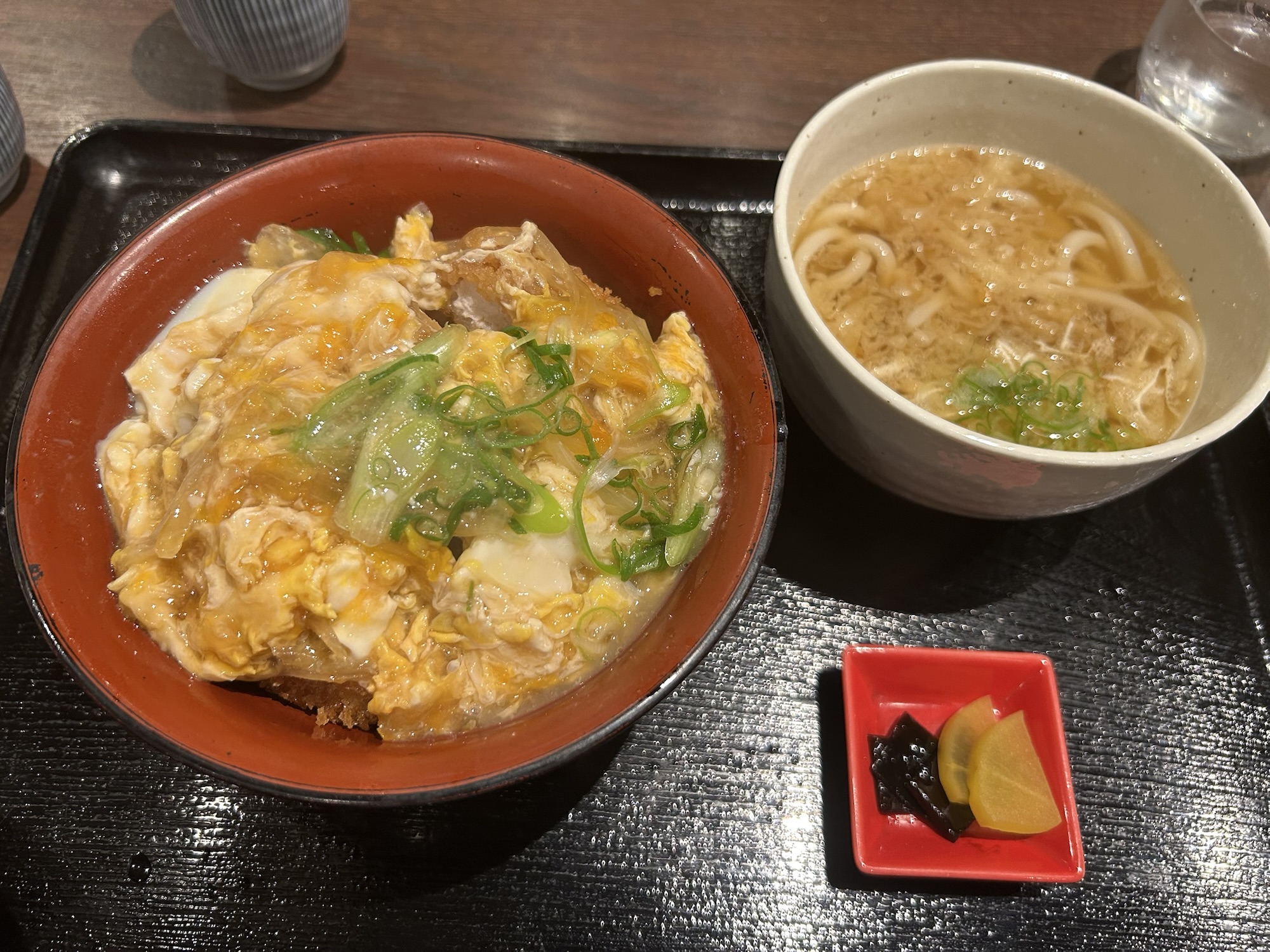 元町 ひろひろ かつ丼セット