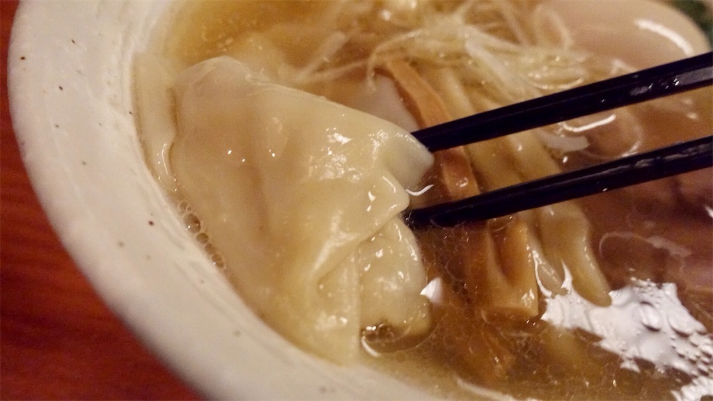 下北沢 純手打ち 麺と未来 特製塩らーめん