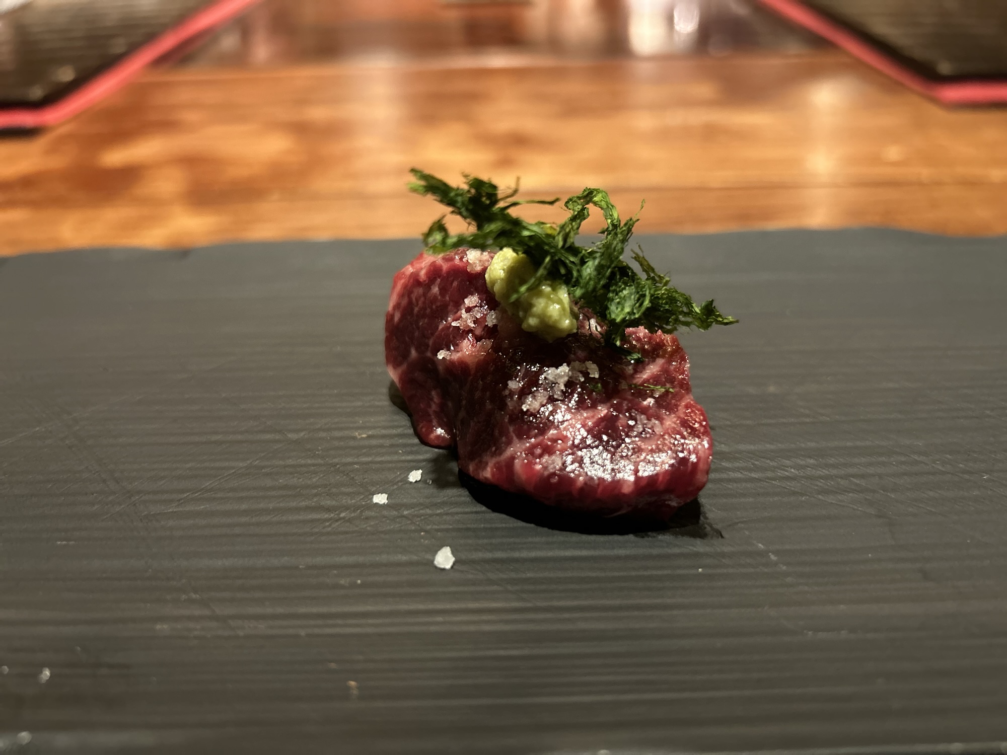 根津 食滋楽 ニタリクジラ