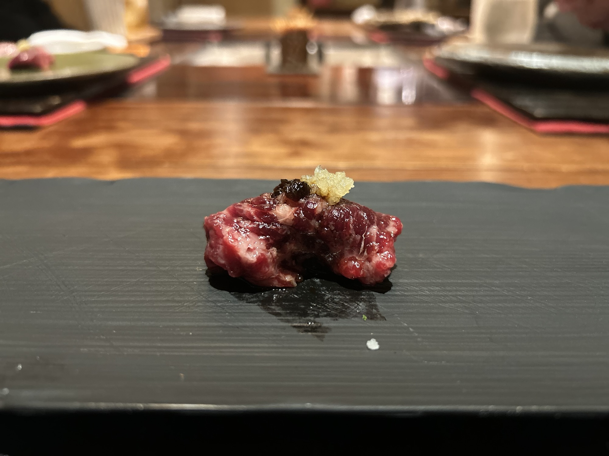 根津 食滋楽 ニタリクジラ