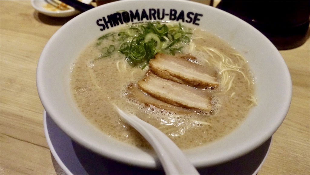 渋谷 イップウドウ シロマルベース SHIROMARU BASE