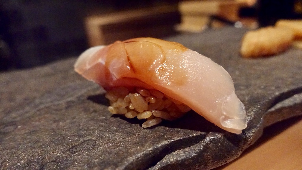 広尾 熟成鮨 万 シマアジ