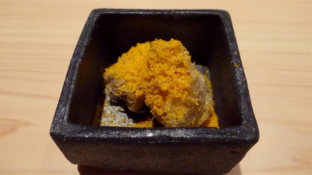 広尾 熟成鮨 万 スズキとカラスミ