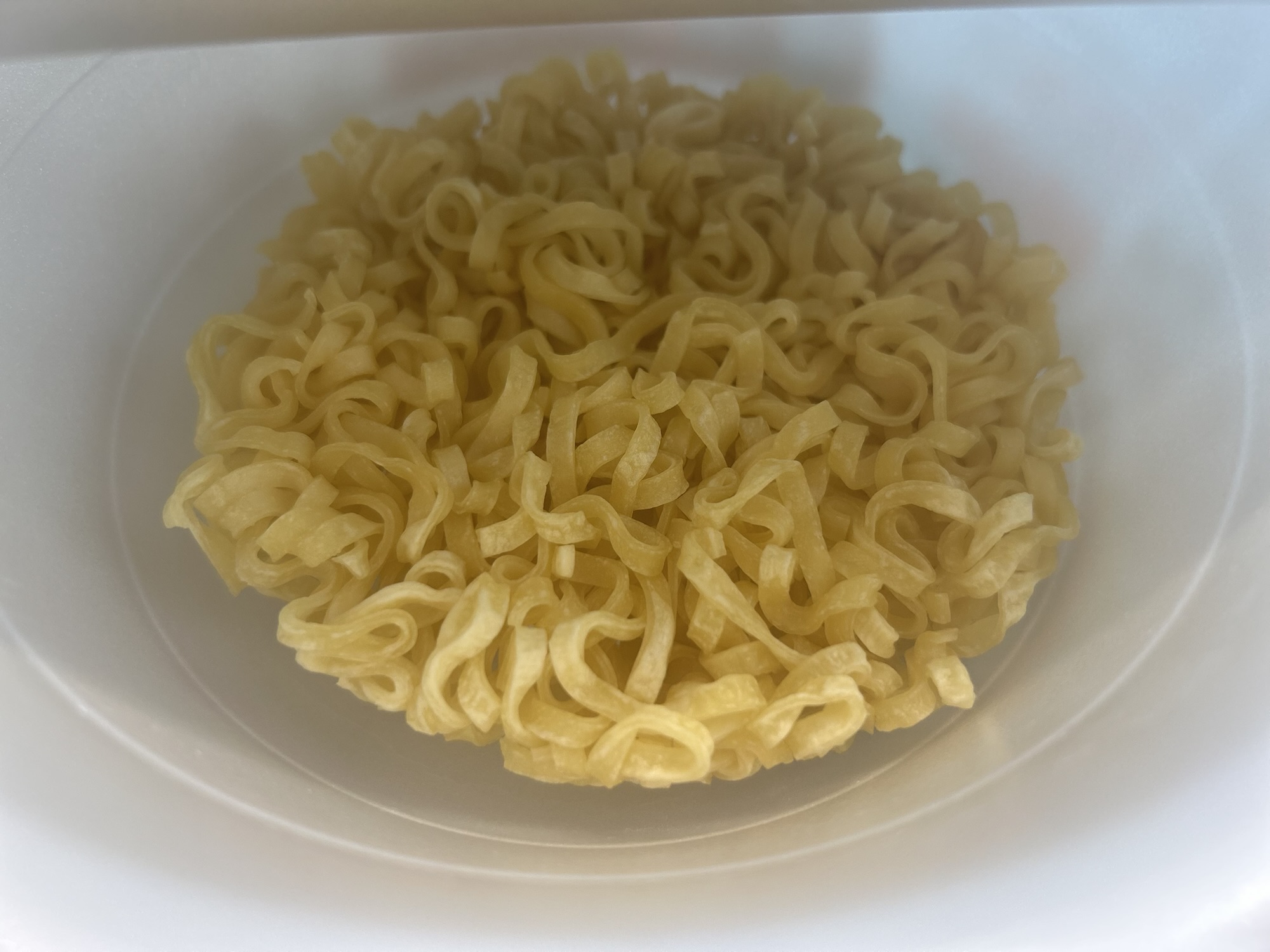 横浜家系ラーメン カップ麺 麺神