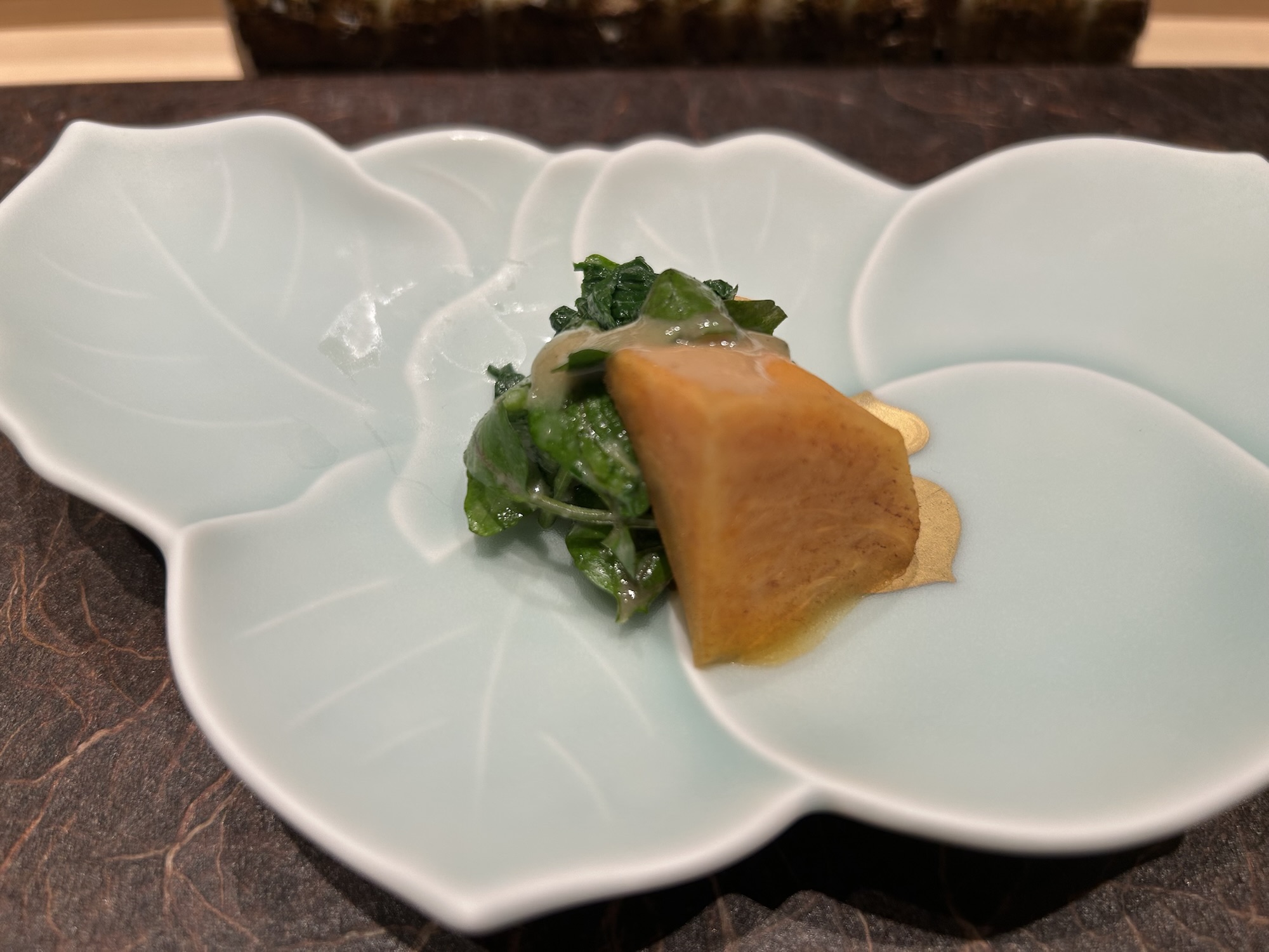 麻布十番 西囃子 柿と春菊とクレソンの胡麻和え