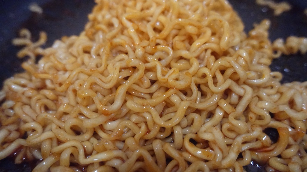 ヘク ブルダック炒め麺