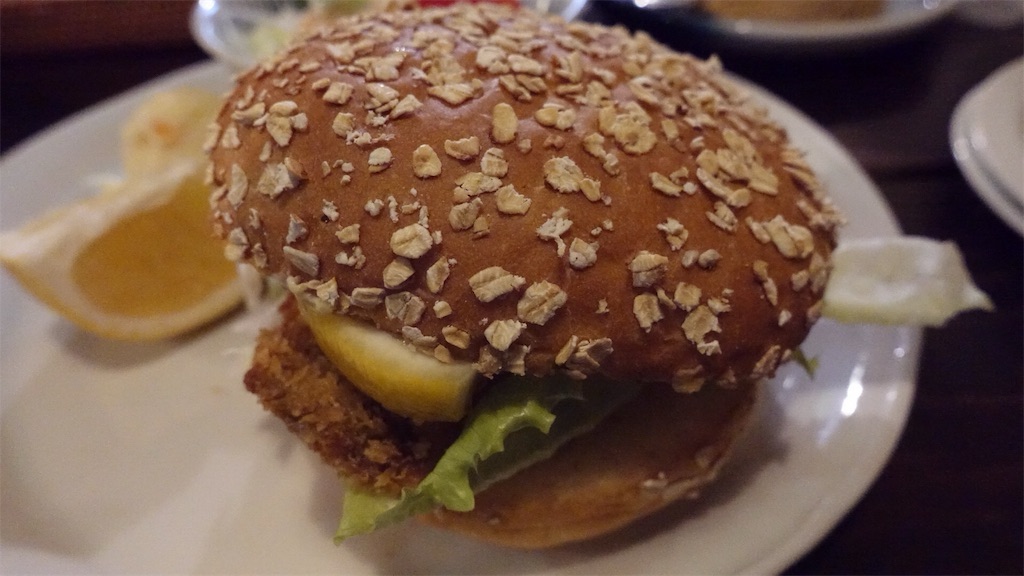 松山市 道後の町屋 瀬戸内の鯛カツバーガー