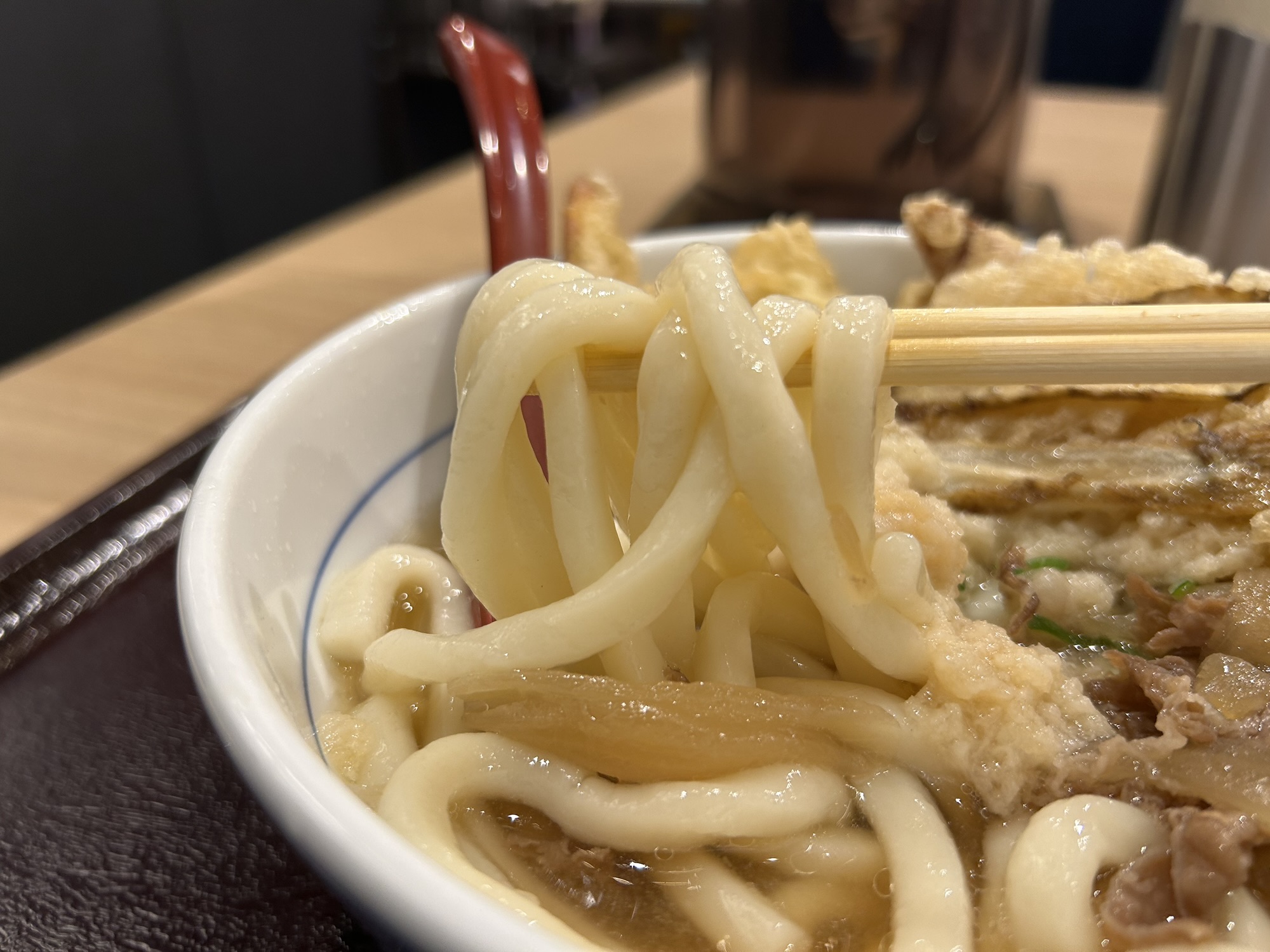 原宿 因幡うどん ハラカド店 肉ごぼう天うどん