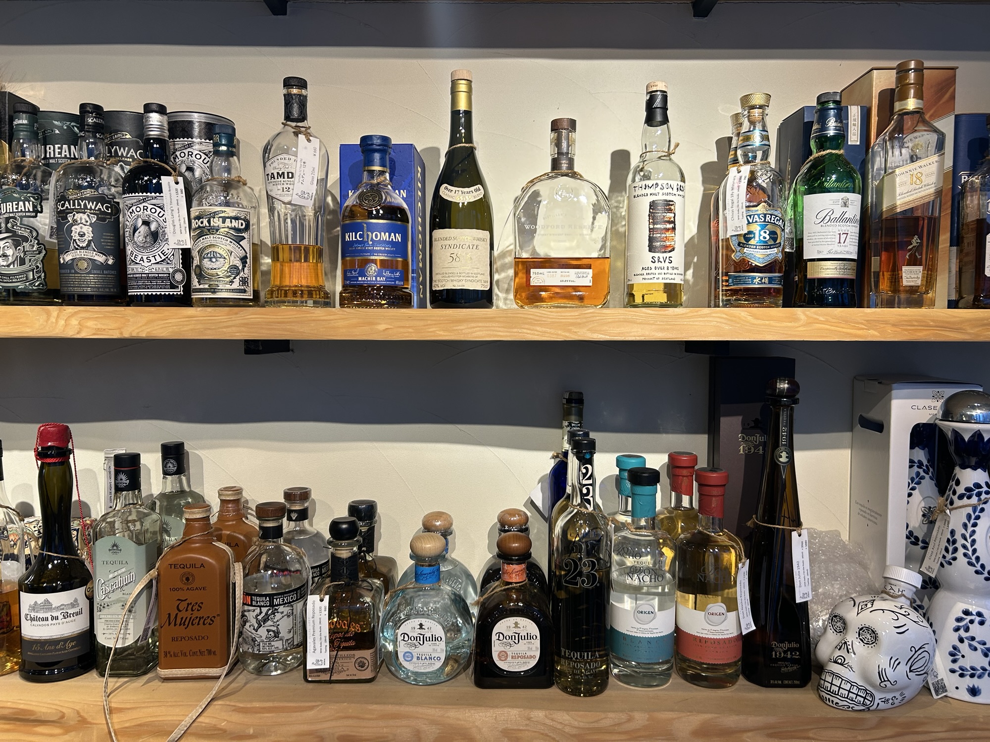 渋谷 カクウチ・ベース POP UP SHIBUYA 店内