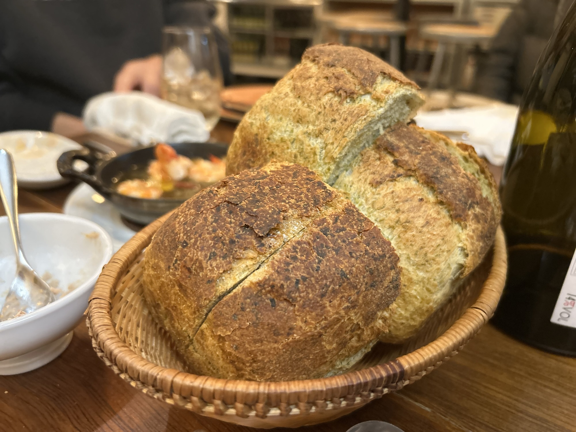 神泉 ミネバル パン