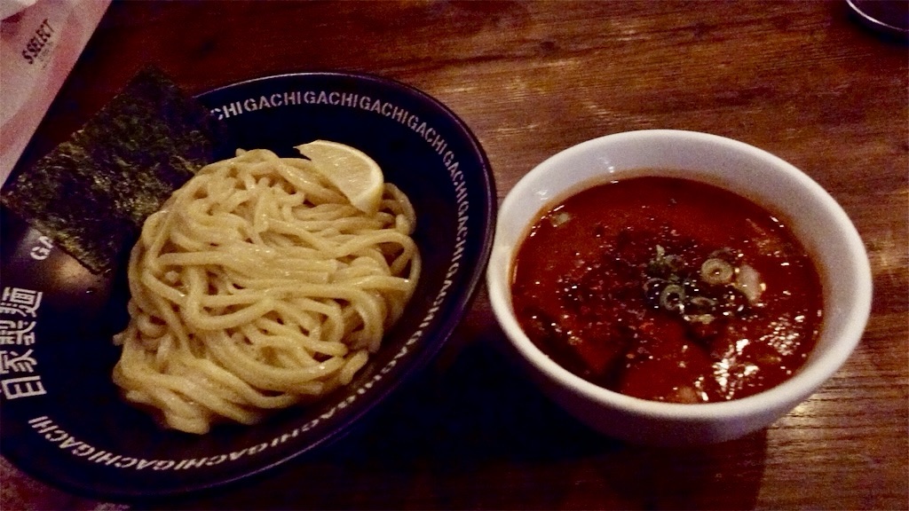 f:id:ikkoshinagawa:20181125100011j:image 新宿 二丁目つけめん ガチ つけめん RED